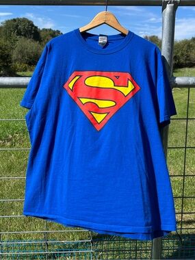 2012 DC Comics Superman T-Shirt Blue Size 2XL Halloween Costume Nerd Movie Merch